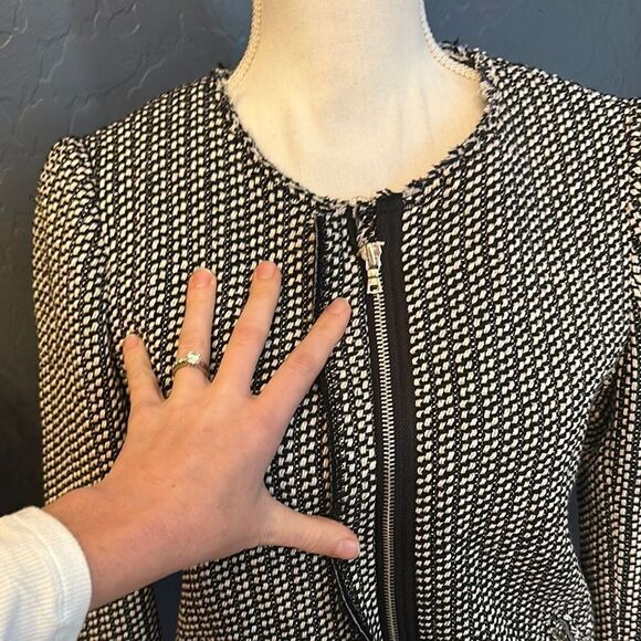 Gap Black and White Tweed Jacket - Picture 2 of 6